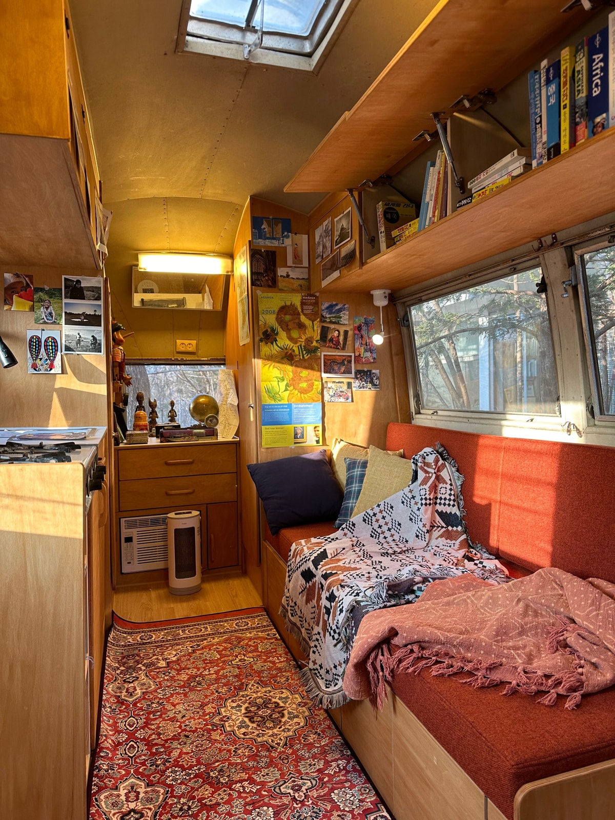 Airstream Bambi II Image 3