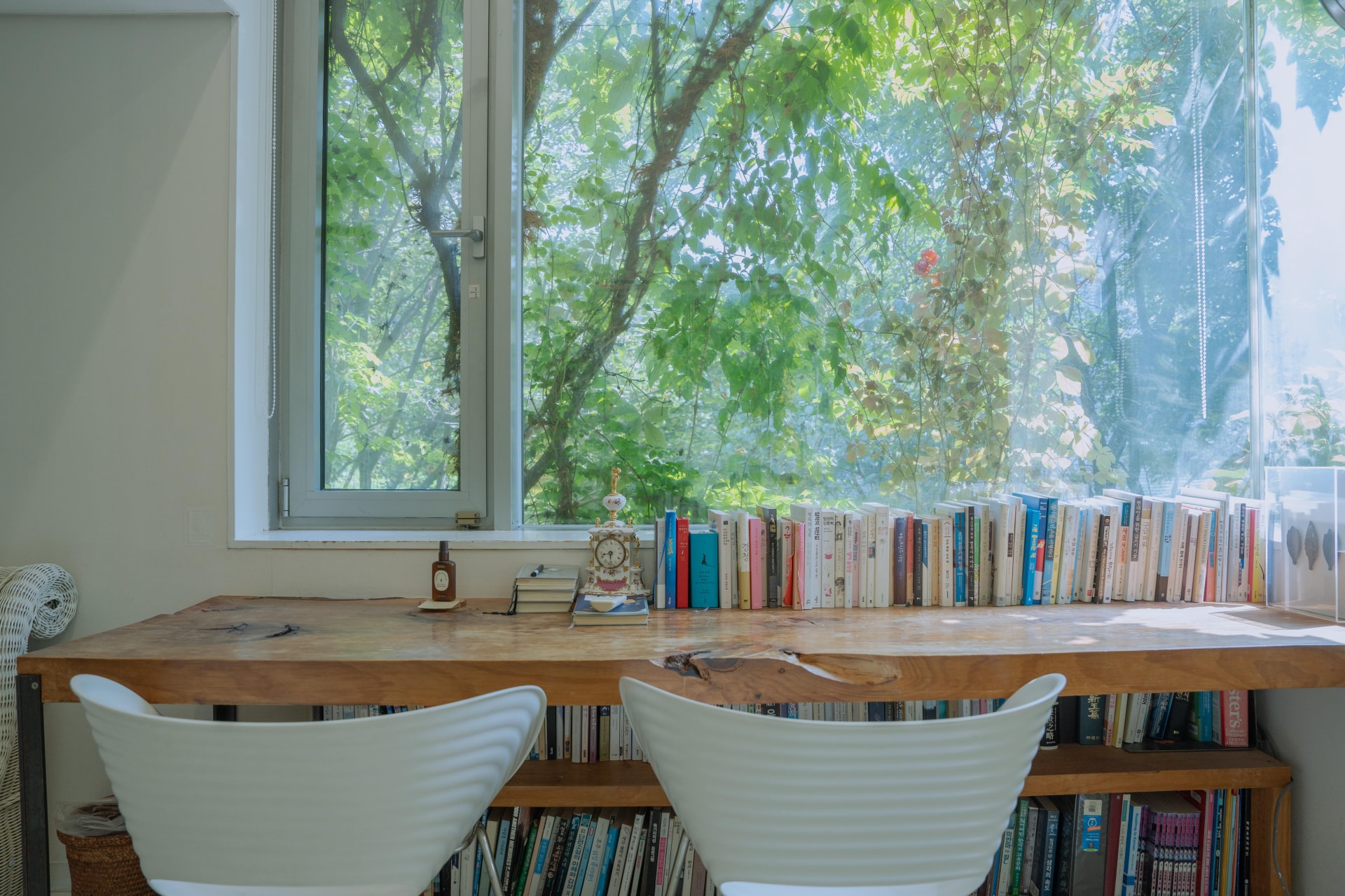 Studio MIRROR Image 3